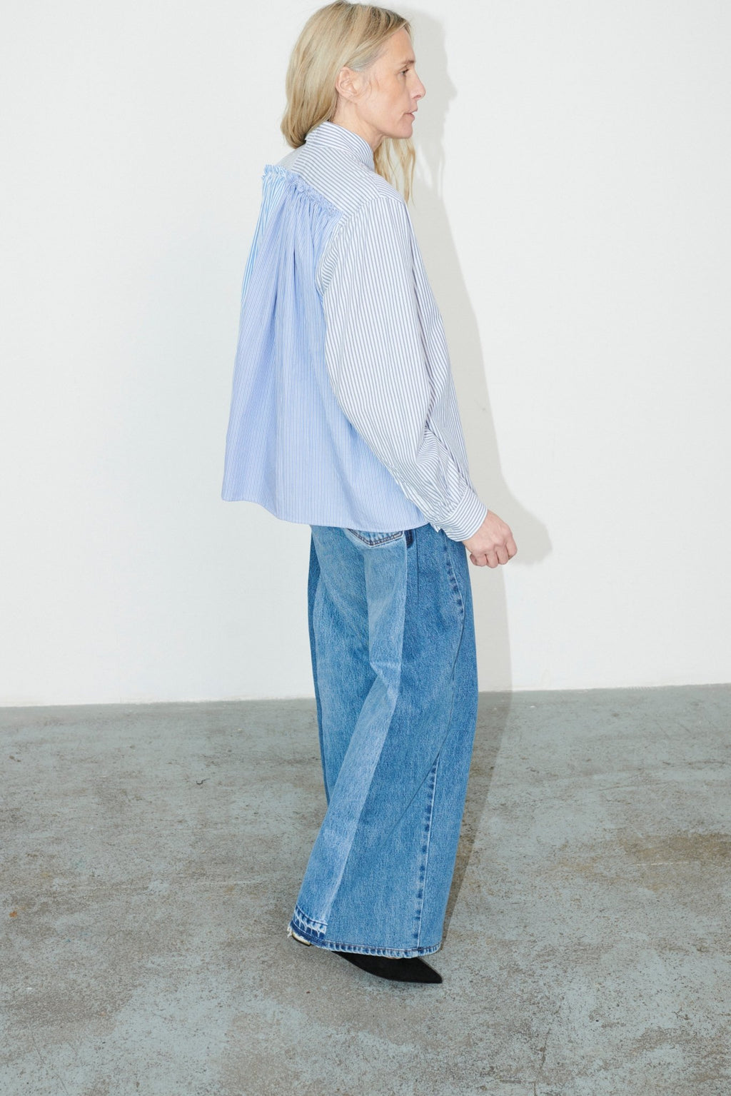 Freya Wide Leg Jean Mid Light Blue - ELV Denim